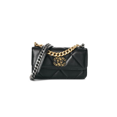 CHANEL LAMBSKIN QUILTED 19 FLAP PHONE HOLDER WITH CHAIN AP3067 B04852 94305 (17*10.5*3cm)